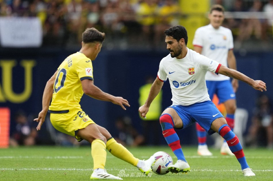 在足球运动 在足球运动