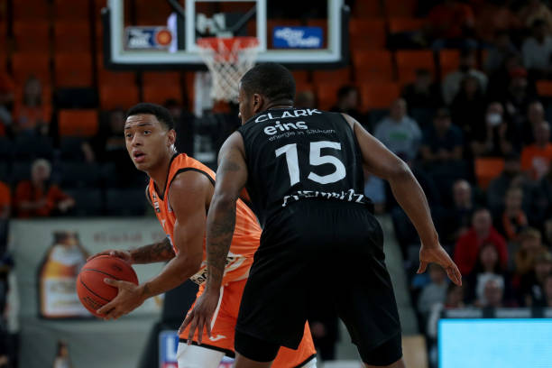 三分球命中 三分球命中